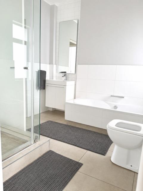 To Let 3 Bedroom Property for Rent in Melrose Gauteng