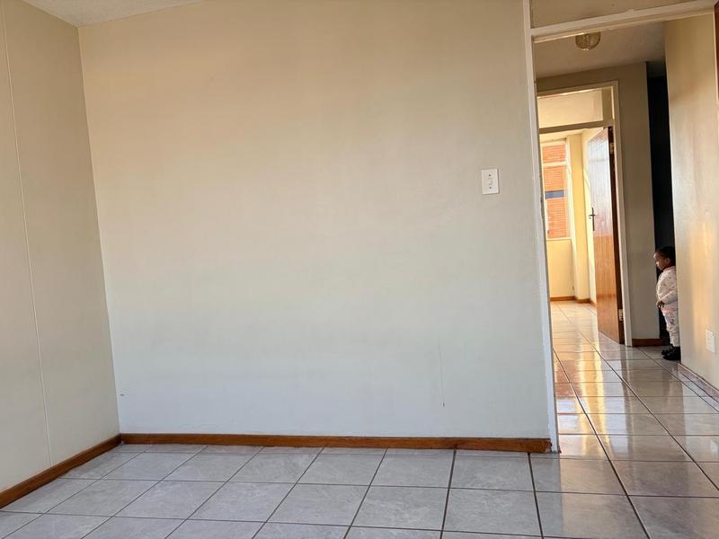 To Let 3 Bedroom Property for Rent in Sunnyside Gauteng