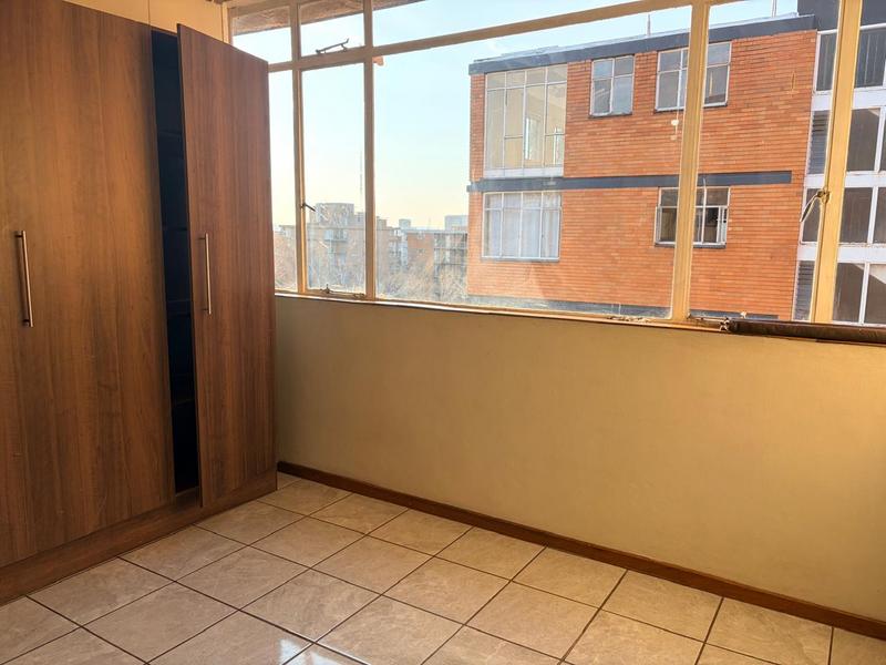 To Let 3 Bedroom Property for Rent in Sunnyside Gauteng