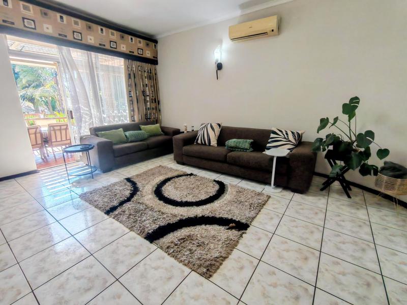 5 Bedroom Property for Sale in Zwartkop Gauteng
