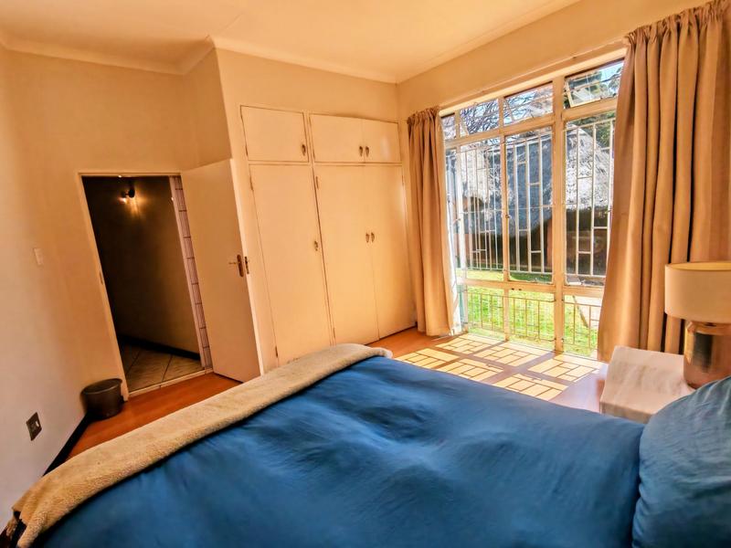 5 Bedroom Property for Sale in Zwartkop Gauteng