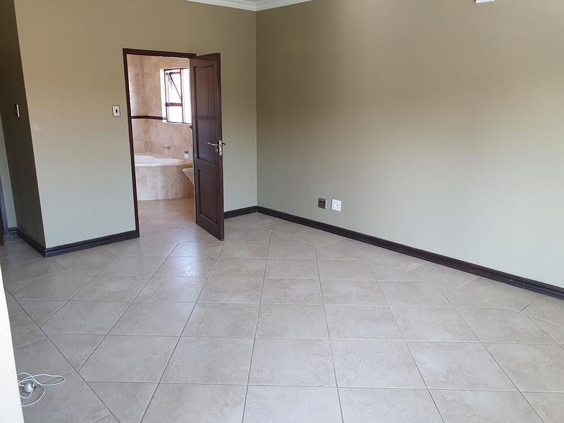 To Let 5 Bedroom Property for Rent in Fourways Gauteng