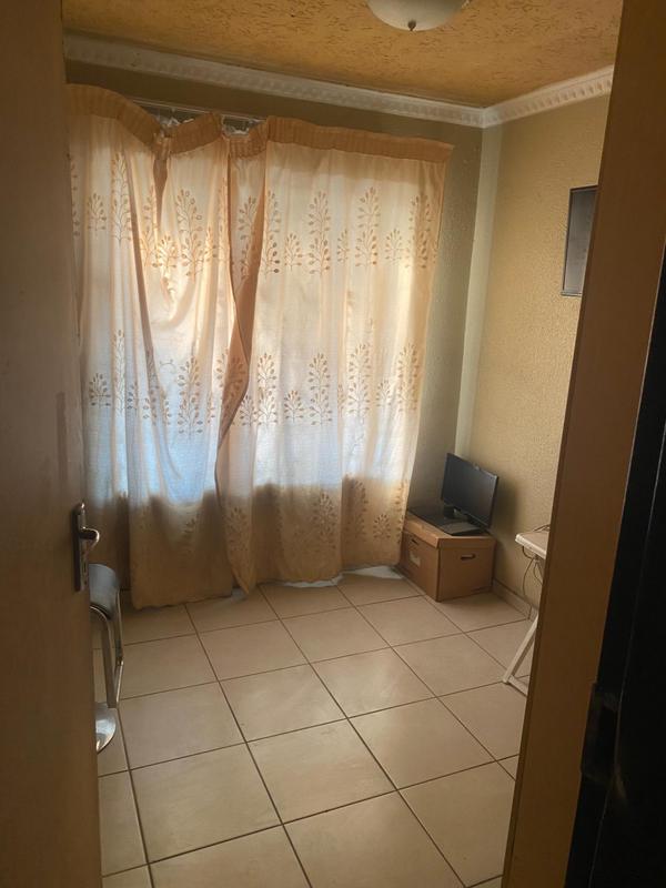 3 Bedroom Property for Sale in Ebony Park Gauteng