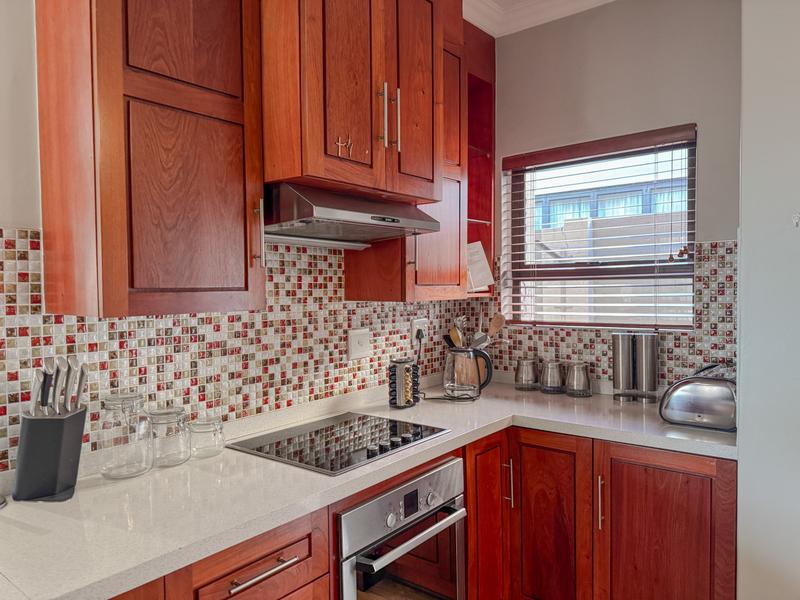 To Let 3 Bedroom Property for Rent in Midstream Estate Gauteng