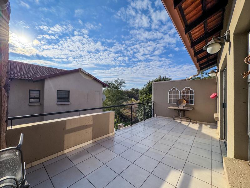 To Let 3 Bedroom Property for Rent in Midstream Estate Gauteng