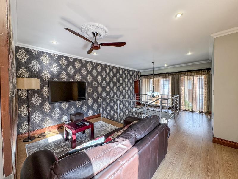 To Let 3 Bedroom Property for Rent in Midstream Estate Gauteng
