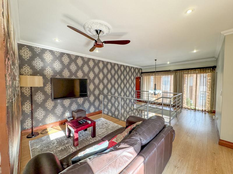 To Let 3 Bedroom Property for Rent in Midstream Estate Gauteng