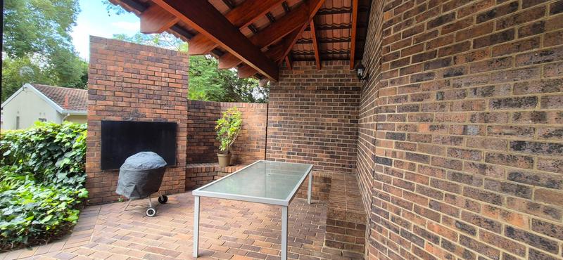 2 Bedroom Property for Sale in Sandown Gauteng