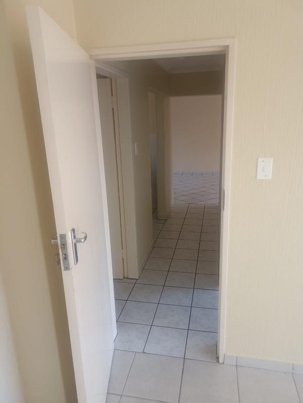 To Let 2 Bedroom Property for Rent in Moreleta Park Gauteng