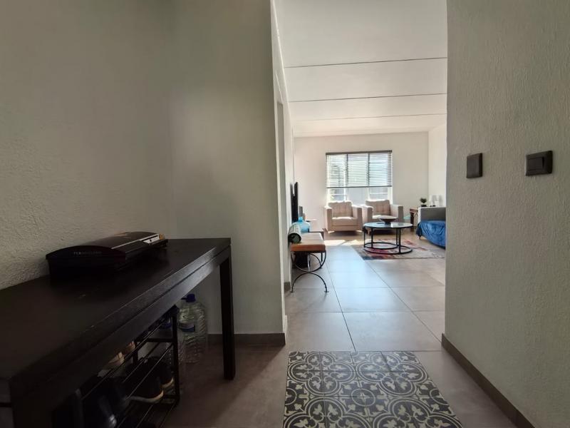 1 Bedroom Property for Sale in Bedfordview Gauteng