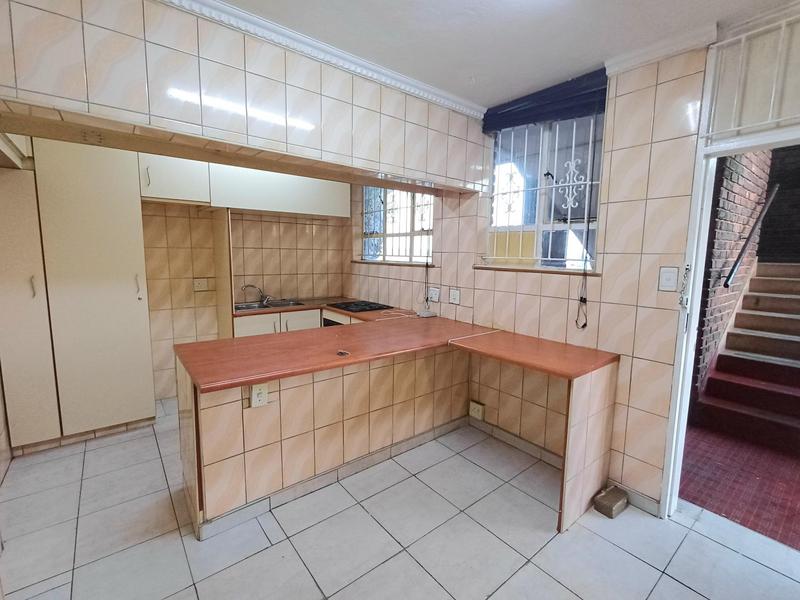 1 Bedroom Property for Sale in Laudium Gauteng