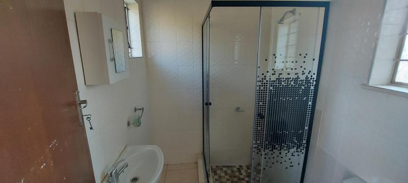 To Let 3 Bedroom Property for Rent in Erasmia Gauteng