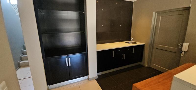 To Let Commercial Property for Rent in Carlswald Gauteng
