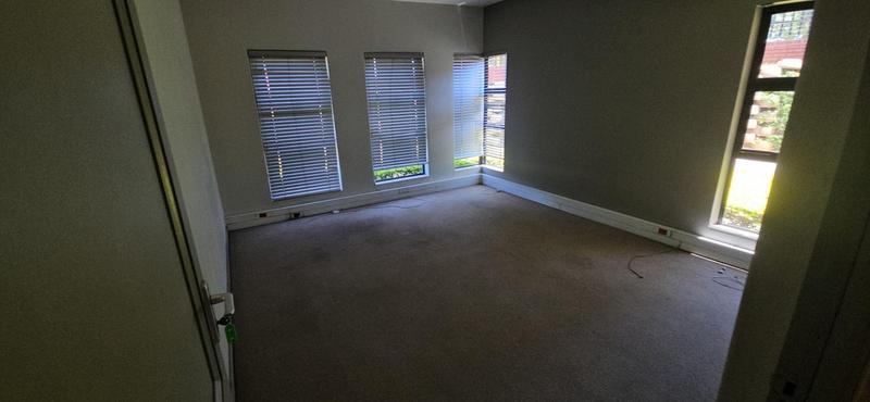 To Let Commercial Property for Rent in Carlswald Gauteng