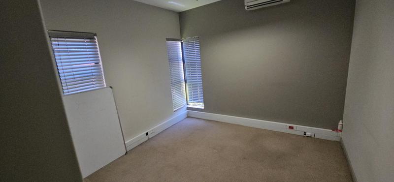 To Let Commercial Property for Rent in Carlswald Gauteng