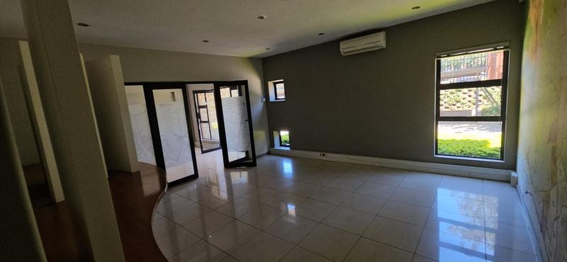 To Let Commercial Property for Rent in Carlswald Gauteng