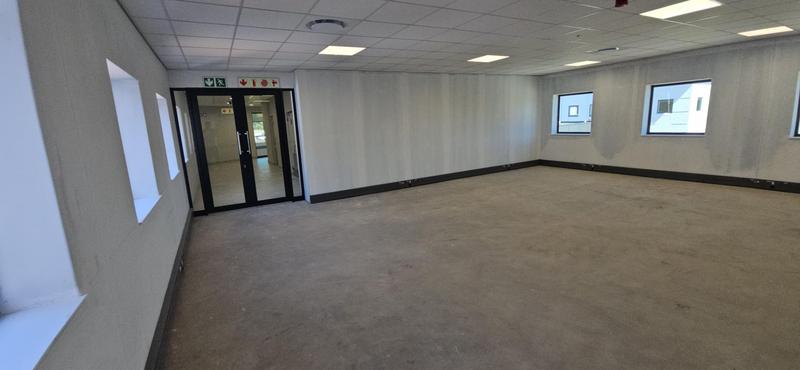 To Let Commercial Property for Rent in Vorna Valley Gauteng