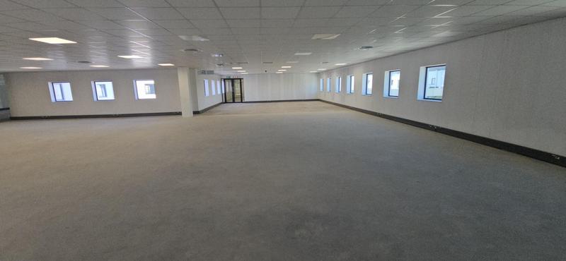 To Let Commercial Property for Rent in Vorna Valley Gauteng