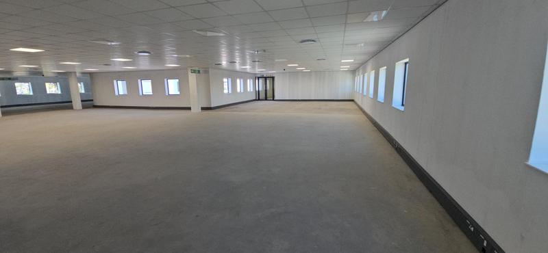 To Let Commercial Property for Rent in Vorna Valley Gauteng
