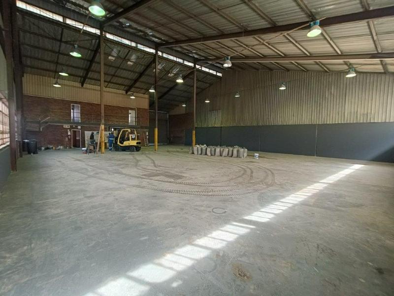 To Let Commercial Property for Rent in Robertville Gauteng