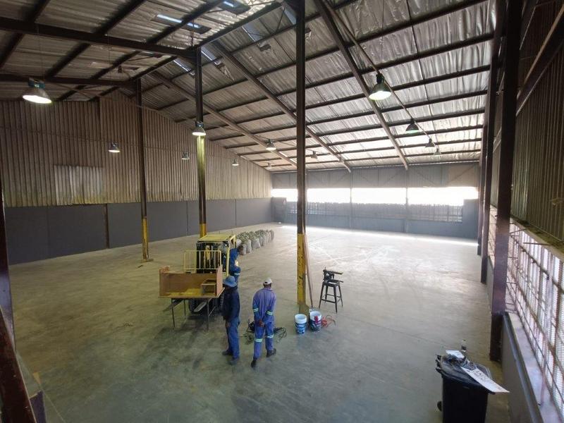 To Let Commercial Property for Rent in Robertville Gauteng