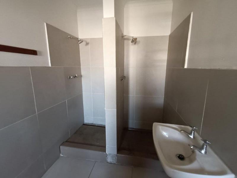 To Let Commercial Property for Rent in Robertville Gauteng