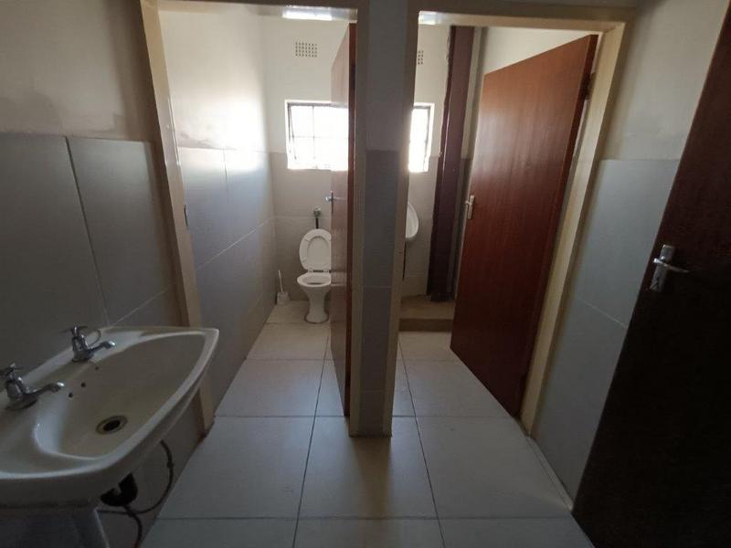 To Let Commercial Property for Rent in Robertville Gauteng