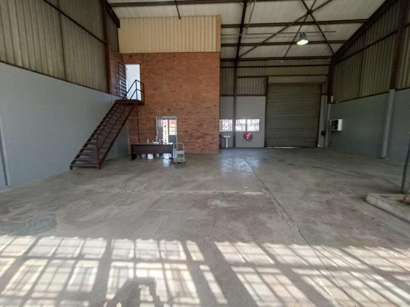 To Let Commercial Property for Rent in Robertville Gauteng