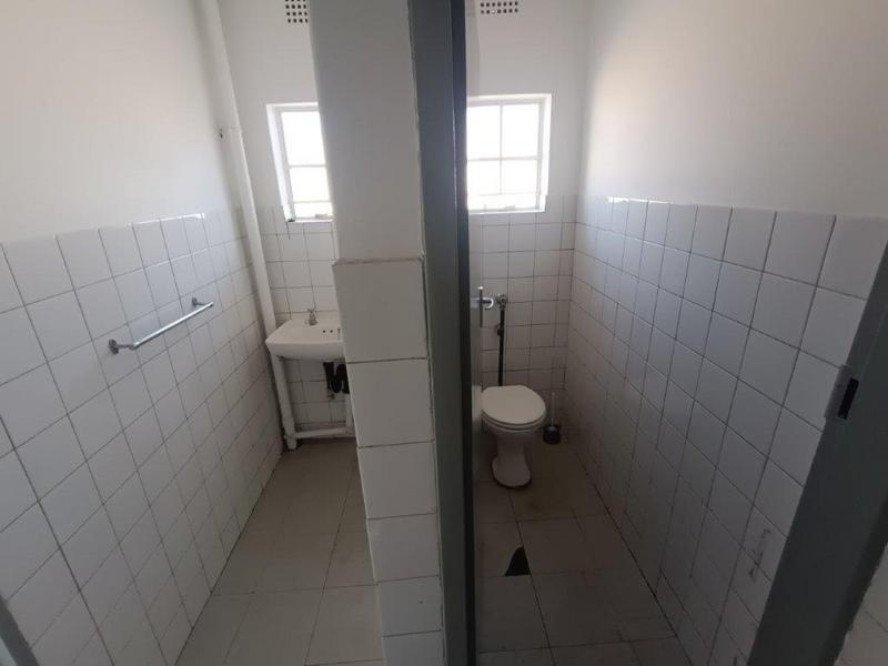 To Let Commercial Property for Rent in Robertville Gauteng