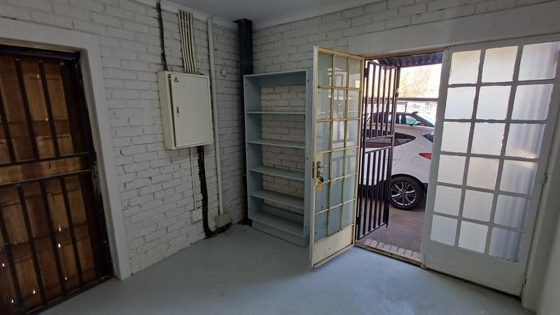 To Let Commercial Property for Rent in Hennopspark Gauteng