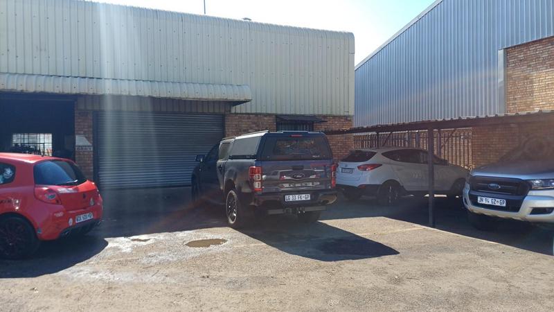 To Let Commercial Property for Rent in Hennopspark Gauteng