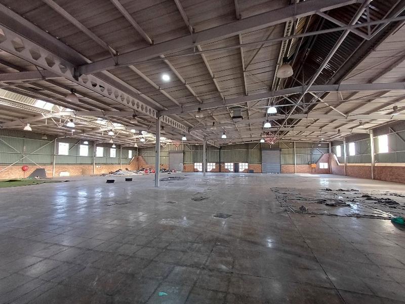 To Let Commercial Property for Rent in Rooihuiskraal Gauteng