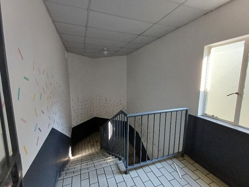 To Let Commercial Property for Rent in Rooihuiskraal Gauteng