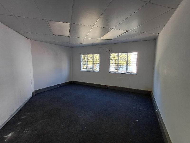 To Let Commercial Property for Rent in Rooihuiskraal Gauteng