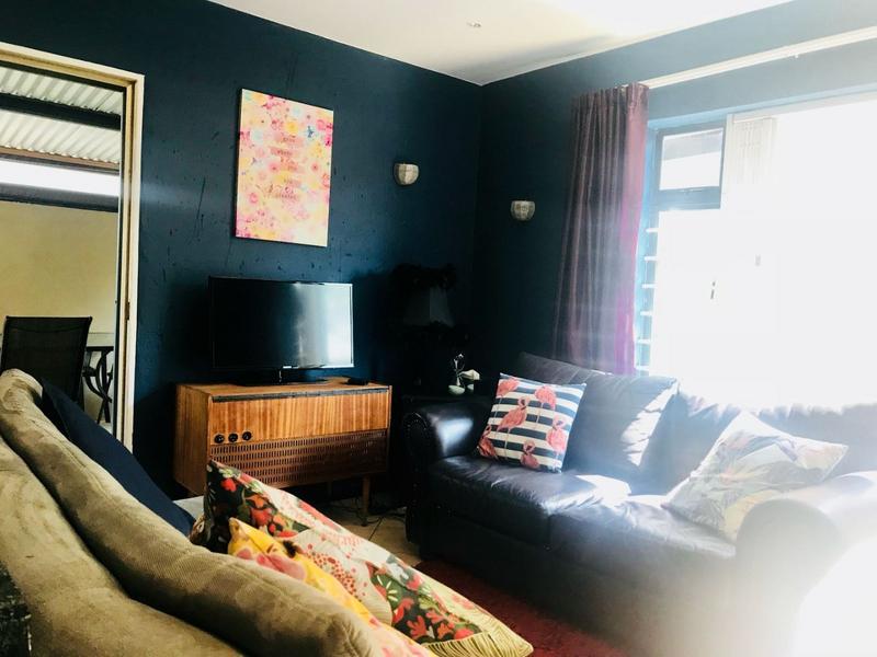 To Let 1 Bedroom Property for Rent in Darrenwood Gauteng