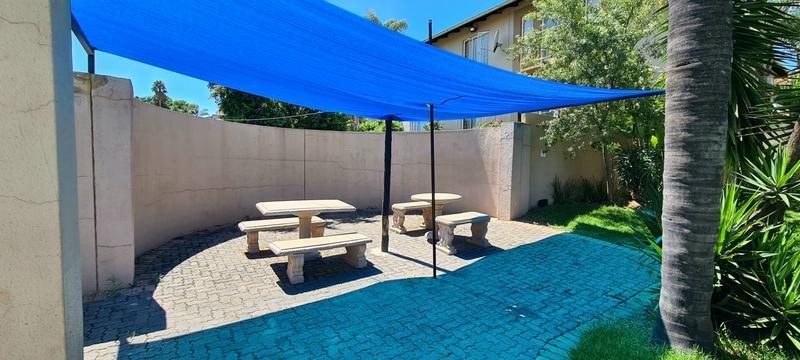 To Let 1 Bedroom Property for Rent in Radiokop Gauteng