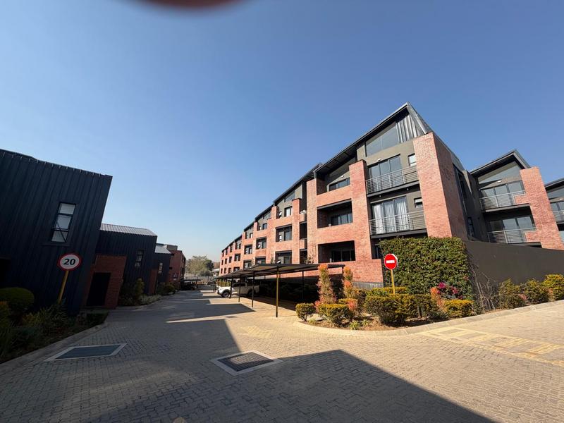 3 Bedroom Property for Sale in Broadacres Gauteng