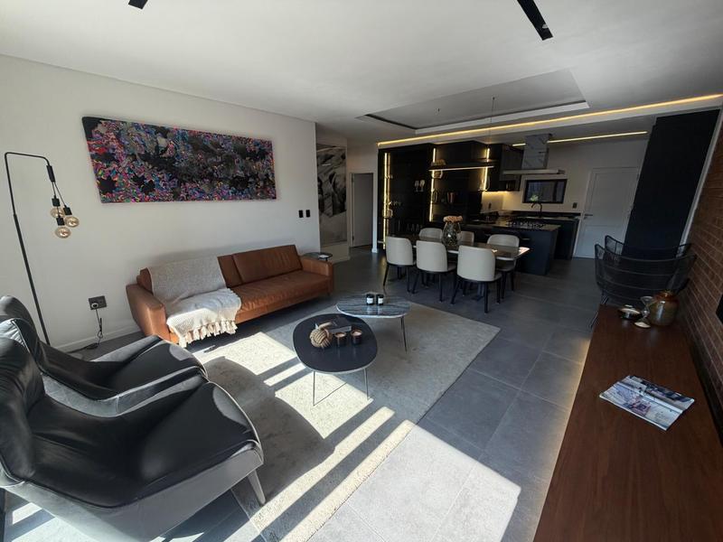 3 Bedroom Property for Sale in Broadacres Gauteng