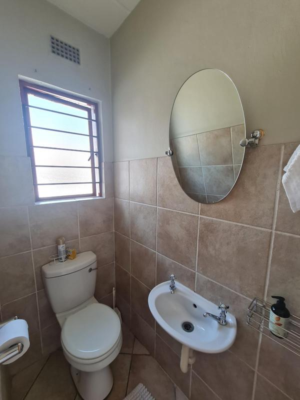To Let 2 Bedroom Property for Rent in Paulshof Gauteng