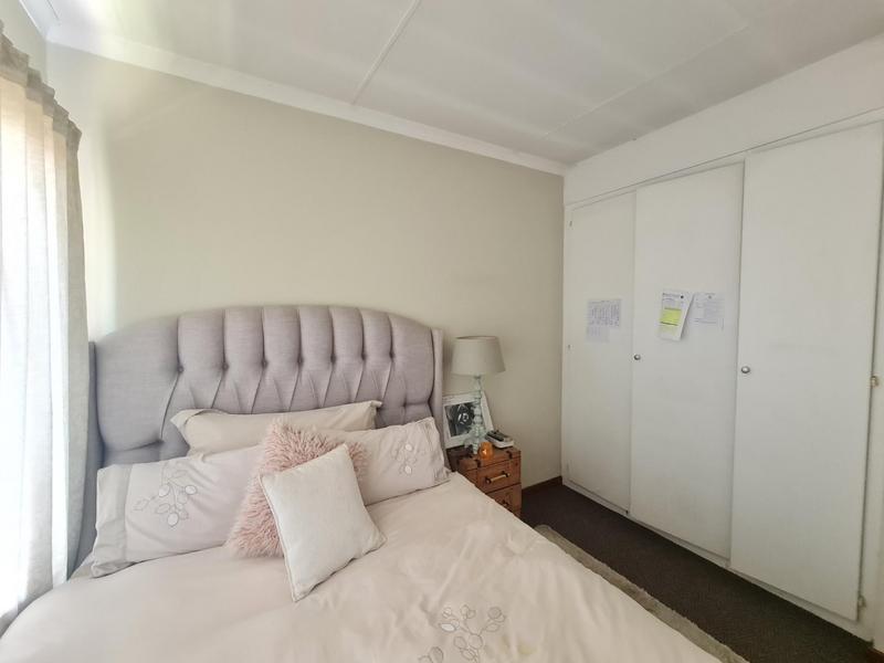 To Let 2 Bedroom Property for Rent in Paulshof Gauteng