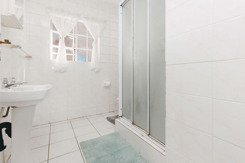 2 Bedroom Property for Sale in Northgate Gauteng