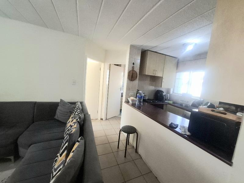 To Let 1 Bedroom Property for Rent in Morningside Gauteng