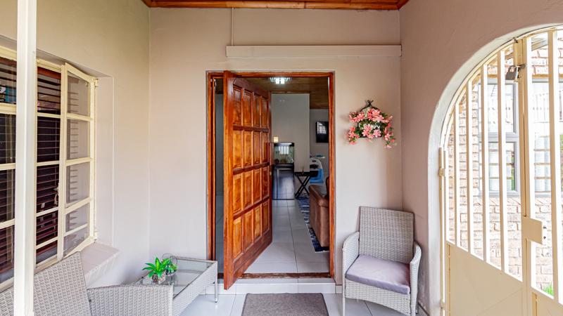 4 Bedroom Property for Sale in Crosby Gauteng