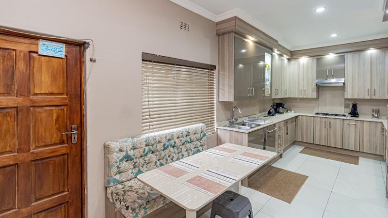 4 Bedroom Property for Sale in Crosby Gauteng