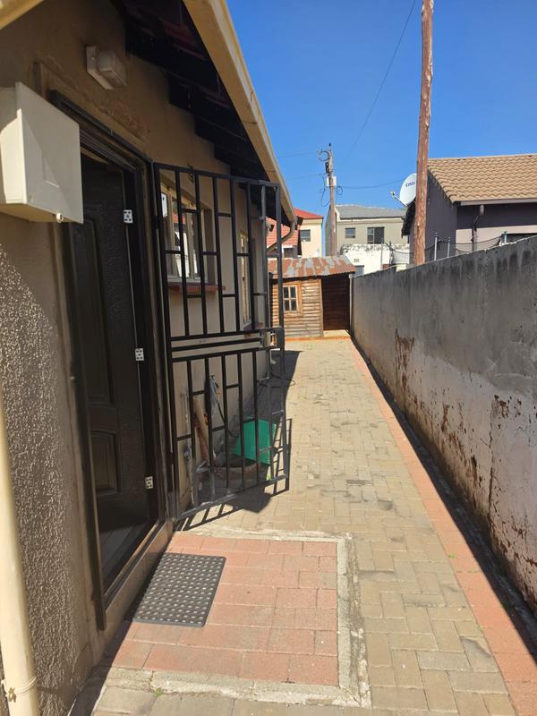 3 Bedroom Property for Sale in Ormonde Gauteng