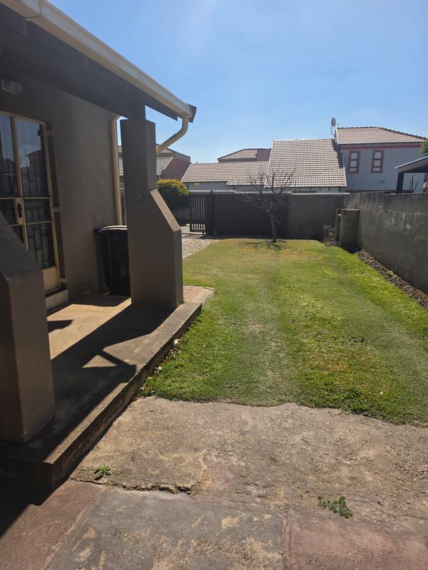 3 Bedroom Property for Sale in Ormonde Gauteng