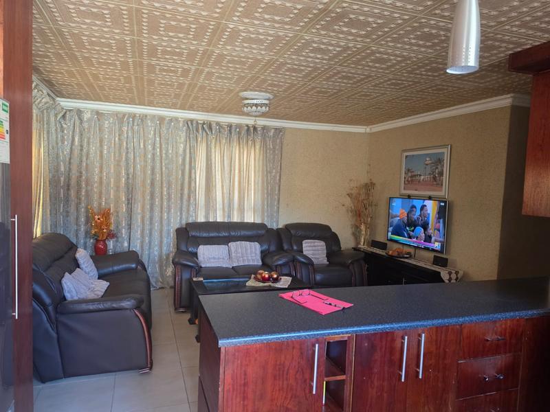 3 Bedroom Property for Sale in Ormonde Gauteng