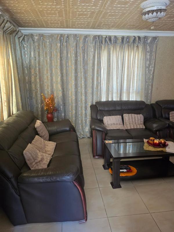 3 Bedroom Property for Sale in Ormonde Gauteng