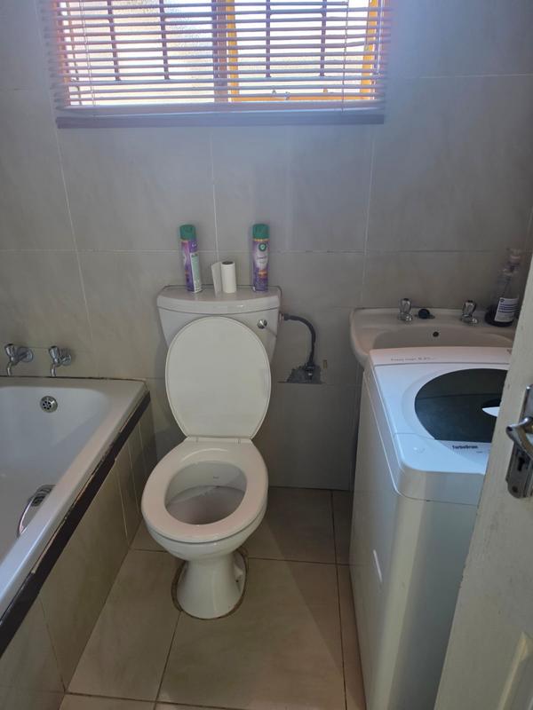 3 Bedroom Property for Sale in Ormonde Gauteng