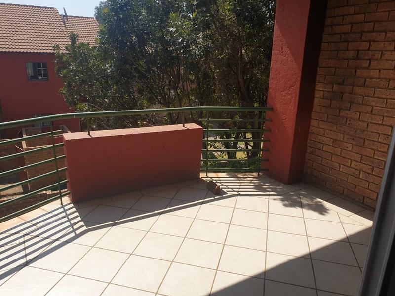 2 Bedroom Property for Sale in Moreleta Park Gauteng